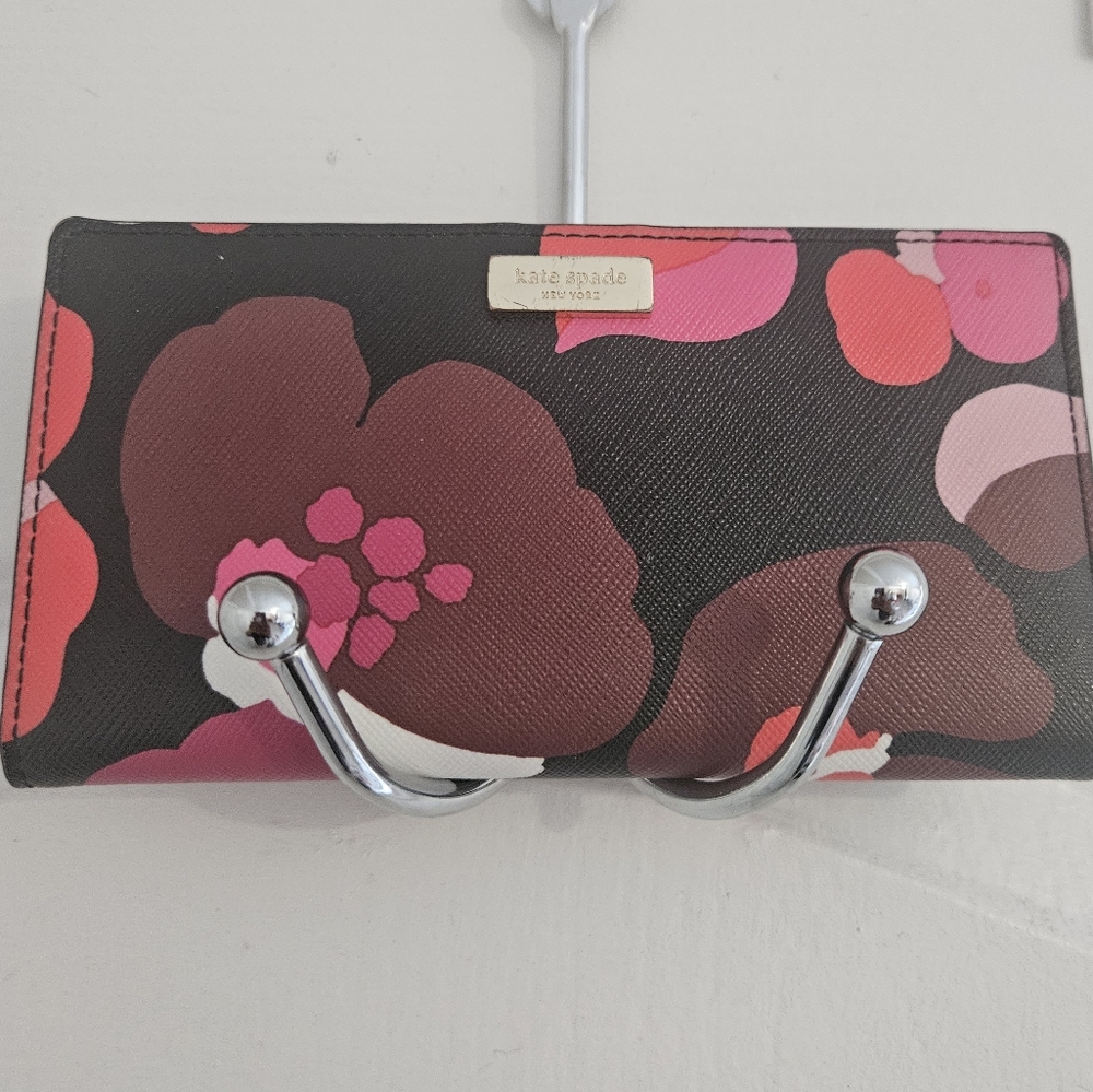 Kate Spade Floral Wallet - Multicolor - Picture 9 of 9